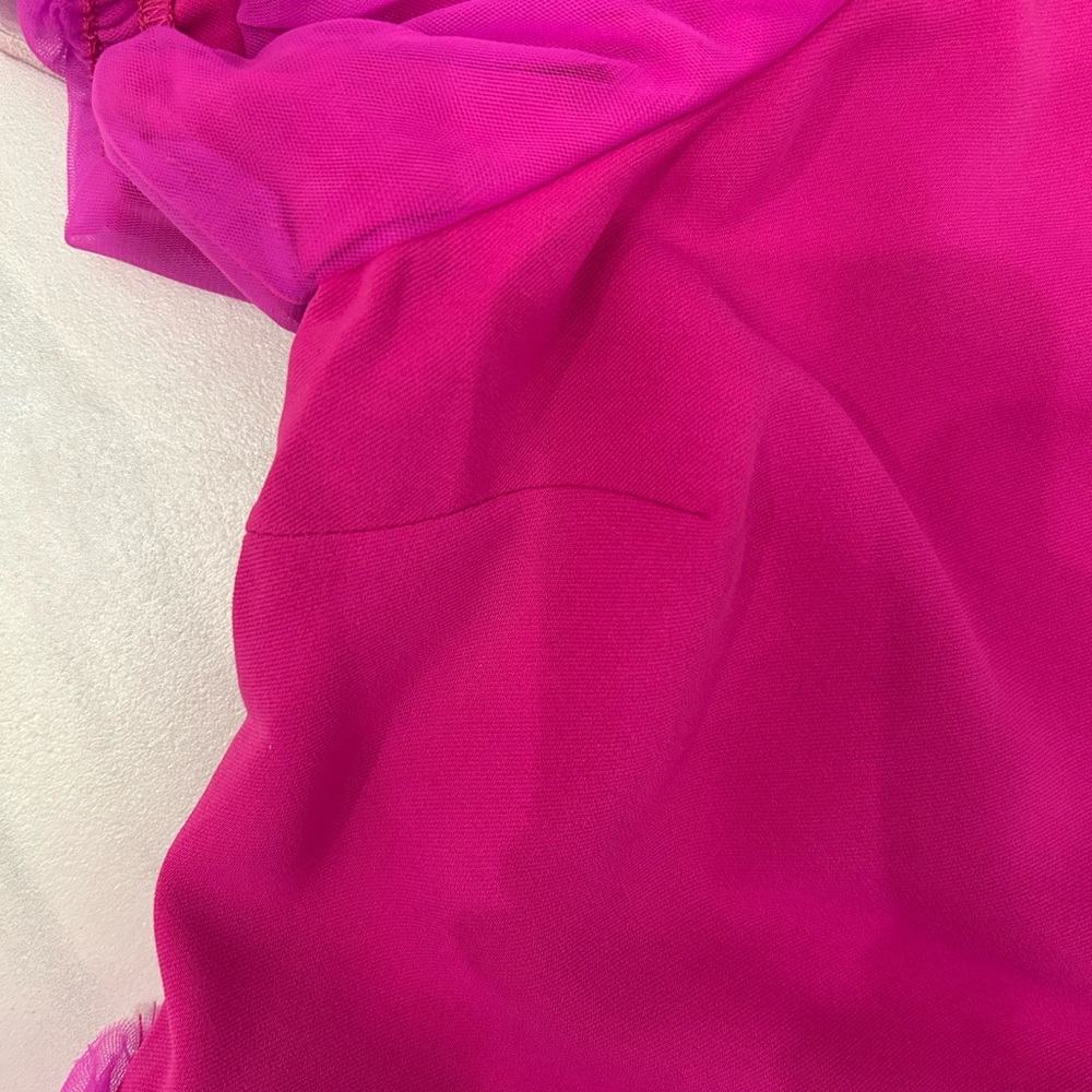 💖TCEC Magenta Hot Pink Mesh Ruffle Top Large NWT - Picture 10 of 10